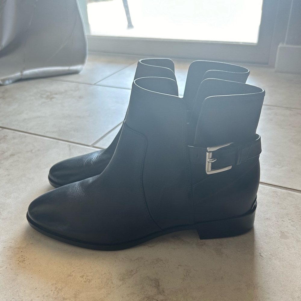Michael Kors Womens Salem Bootie Black 8M